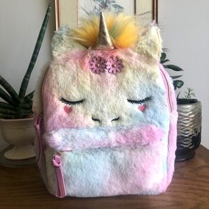 Fluffy unicorn backpack